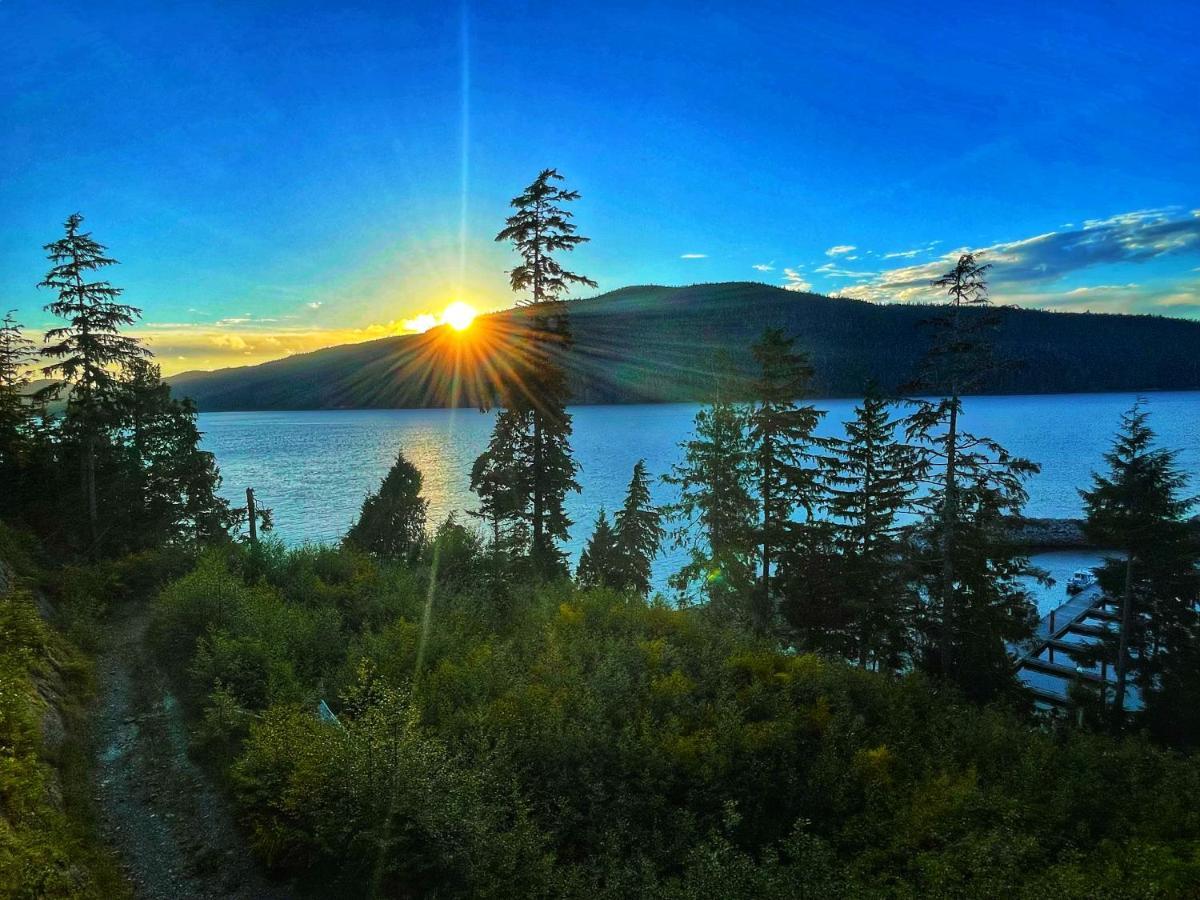 Port Renfrew Oceanfront Retreatヴィラ エクステリア 写真