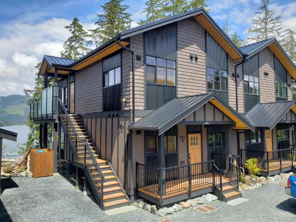 Port Renfrew Oceanfront Retreatヴィラ エクステリア 写真
